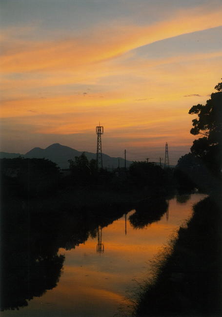 従五位長倉國輝様「飛鳥川と二上山」の写真