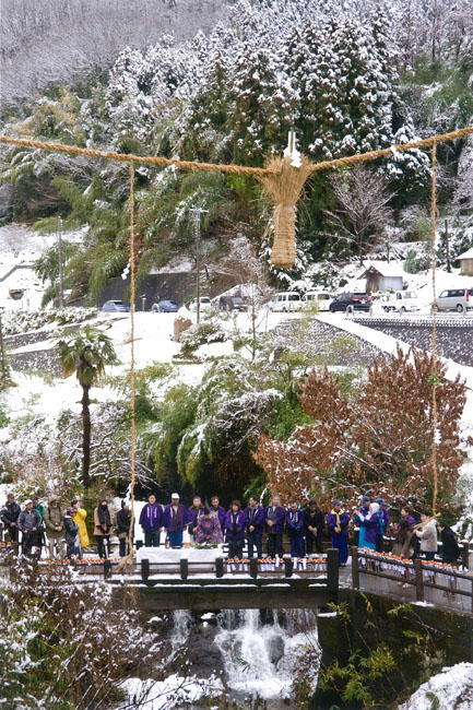 従五位宮田哲治様「雪中の神事」の写真