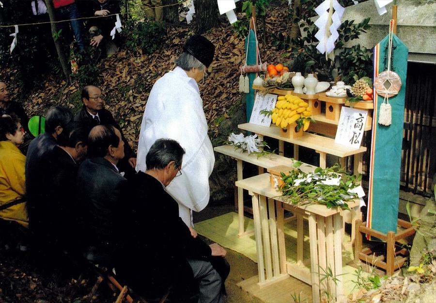 正四位「慰霊祭」岡本路子様の写真