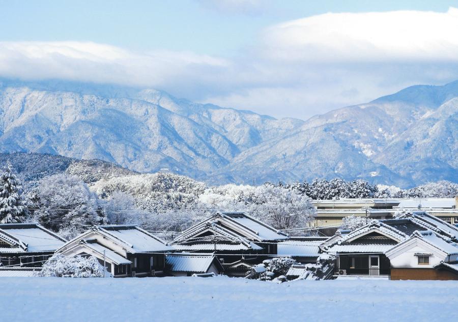正二位「橘集落の雪景色」白水 泉様の写真