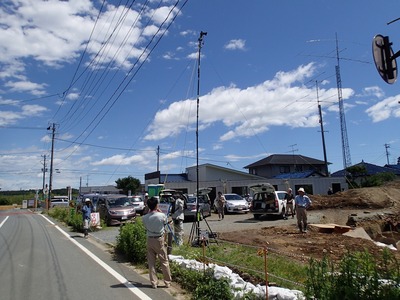 東町遺跡でポール.jpg