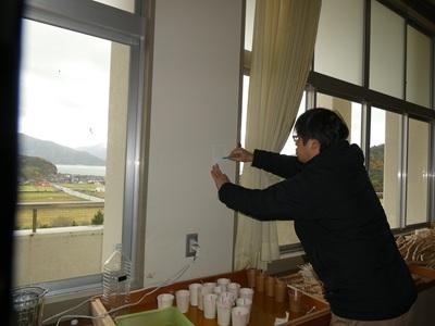 環境調査の様子（ATPの測定）